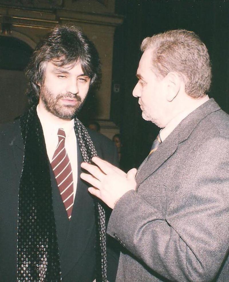 Karanlıktan Işığa; Andrea Bocelli'nin Evrensel Yolculuğu