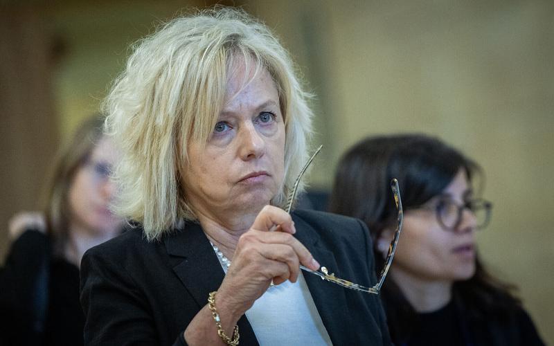 Government implies it could flout a court ruling against new method of firing AG