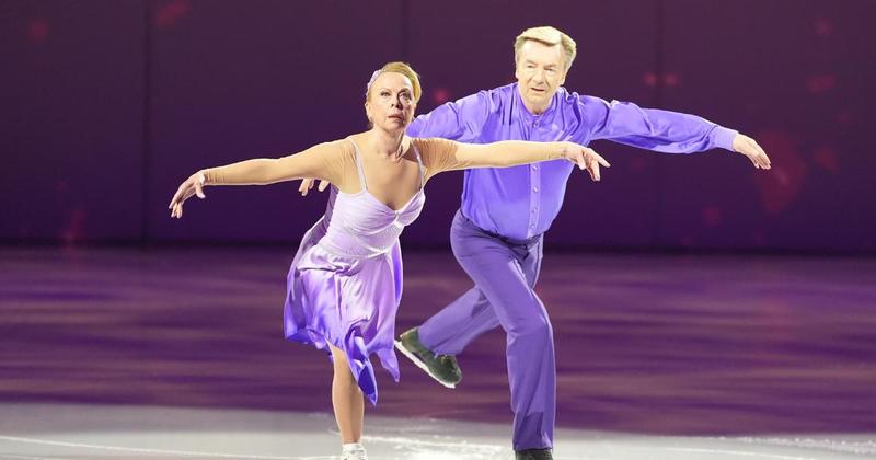 Fans left 'emotional' after Torvill and Dean's farewell show and 'final Bolero'