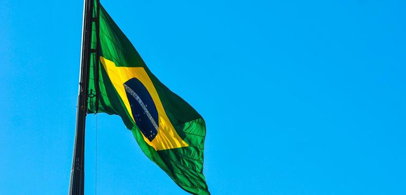 A pátria acima de tudo, ou os interesses dos Estados Unidos?