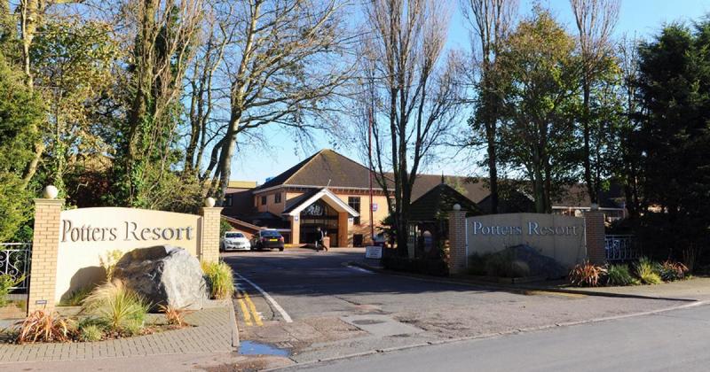 Holidaymakers leave coastal resort with norovirus symptoms