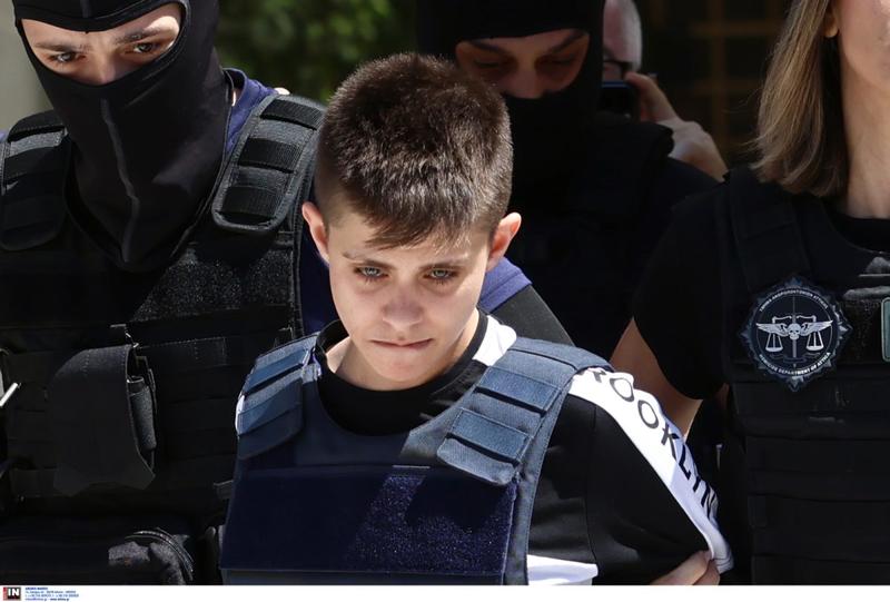 Δεν είναι ανθρώπινο ον;