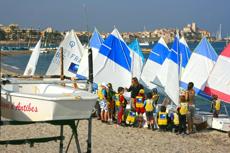 Des « vacances d’école » pour apprendre autrement : l’expérience des classes de mer