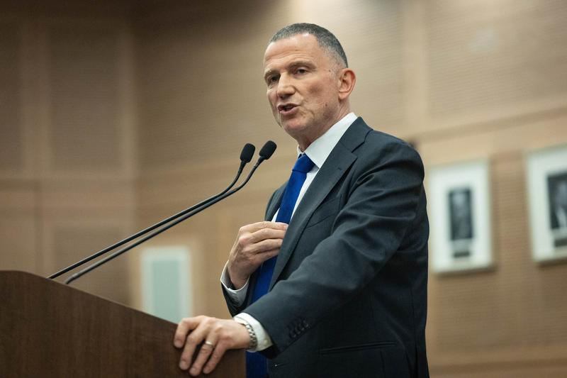 Edelstein stands ground on draft-dodger sanctions as Shas set to depart coalition