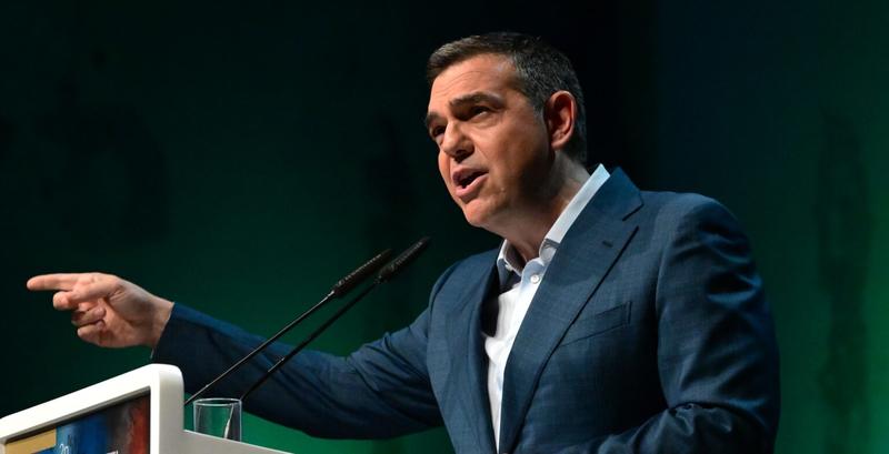 Ποιοι «χτυπάνε» τον Τσίπρα; Το παρελθόν, το παρόν και το μέλλον σε μια ζαριά