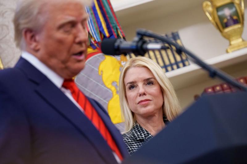 The Epstein Conspiracy Is Finally Giving MAGA and Democrats Common Ground