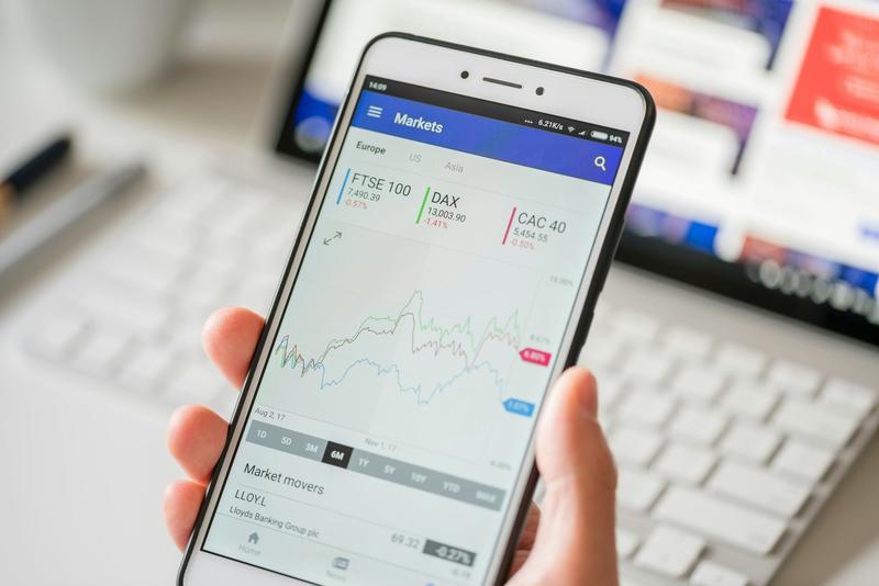 Britons are less likely than Americans to invest in stocks – but they may not have the full picture