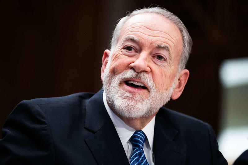 Huckabee Attends Netanyahu Corruption Trial in Tel Aviv, in Unprecedented Move