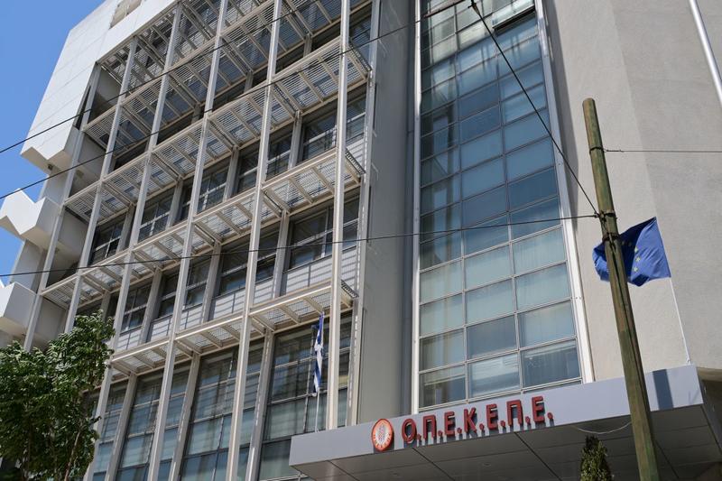 Το νέος έπος  Άδωνι και τα «κλεμμένα» του Μητσοτάκη