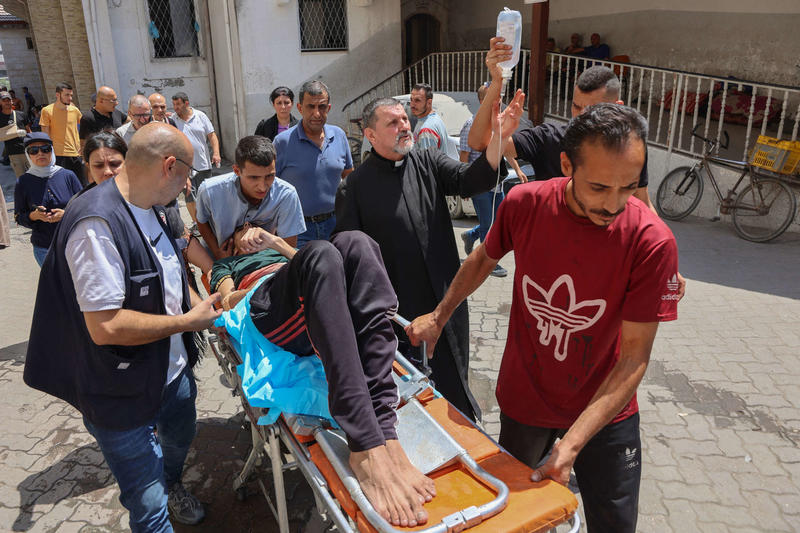 Israel Strikes Catholic Church in Gaza That Got Nightly Calls From Pope Francis