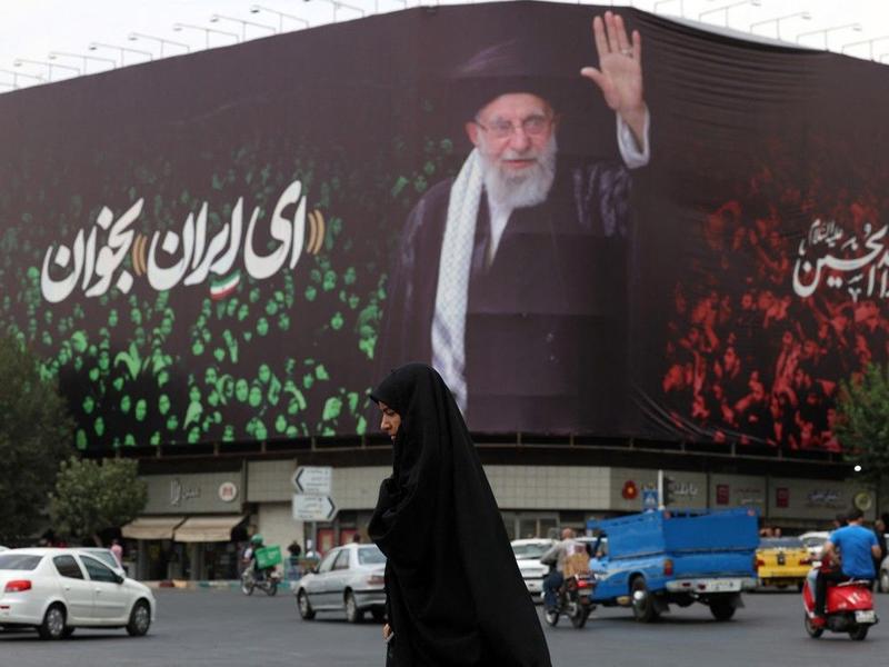 Canada’s borders dangerously vulnerable to spies and agents of Iranian regime, Vancouver lawyer says