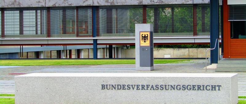 Zwischen Staatskunst und Kabarett: Wie Deutschland seine Verfassungsrichter wählt
