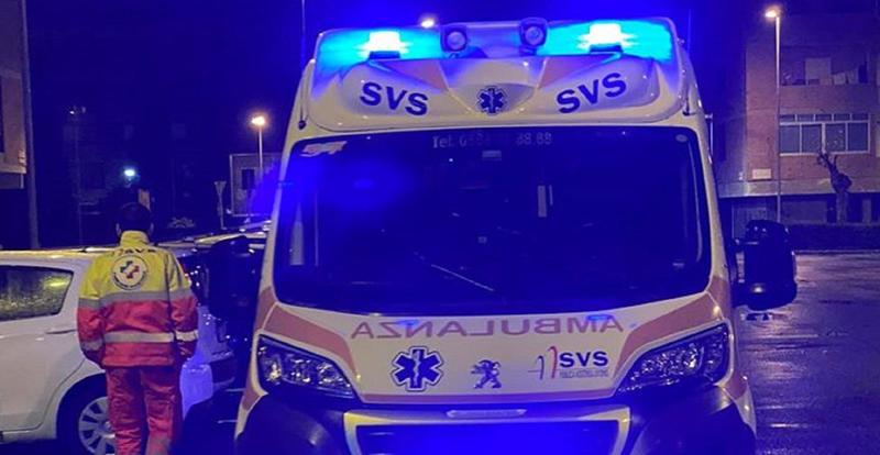 Livorno, donna soccorsa riversa a terra in piena notte sugli scali delle Cantine