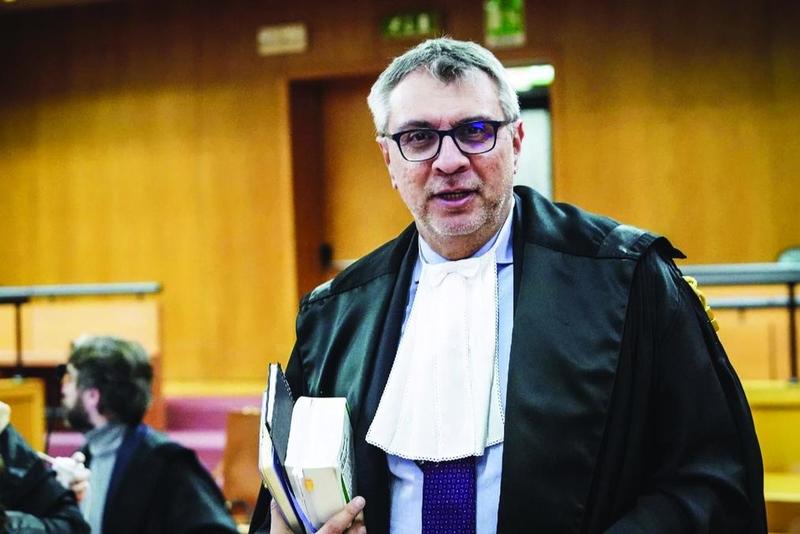 Caso Esposito, il Csm: escamotage per aggirare il divieto costituzionale