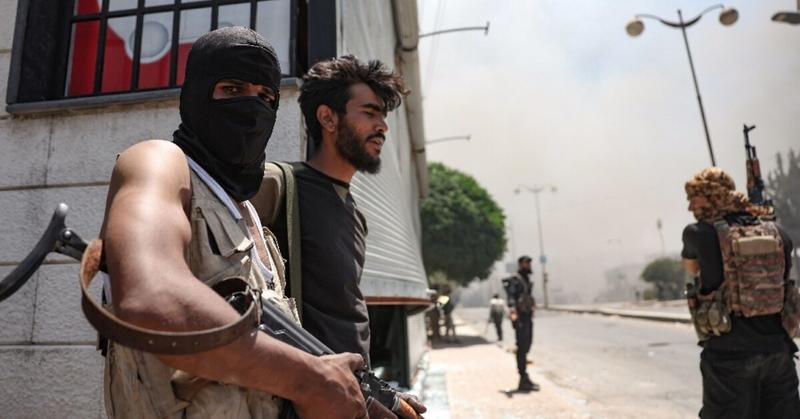 Clashes, homes torched in south Syria's Sweida despite ceasefire