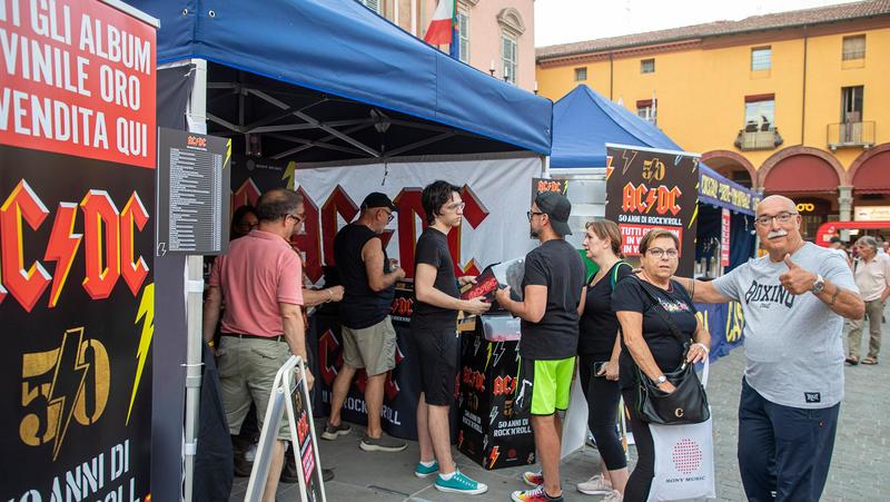 Il popolo AC/DC scalda i motori, domenica bestiale in Autodromo: la scaletta /