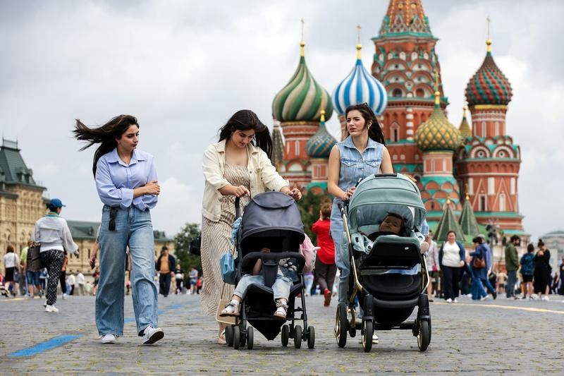 En Russie et ailleurs, les mesures natalistes en question
