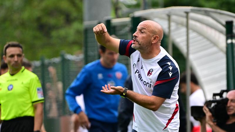 Italiano e il rischio che altri big lascino il Bologna: “Ho detto ai ragazzi di pensarci bene...” /