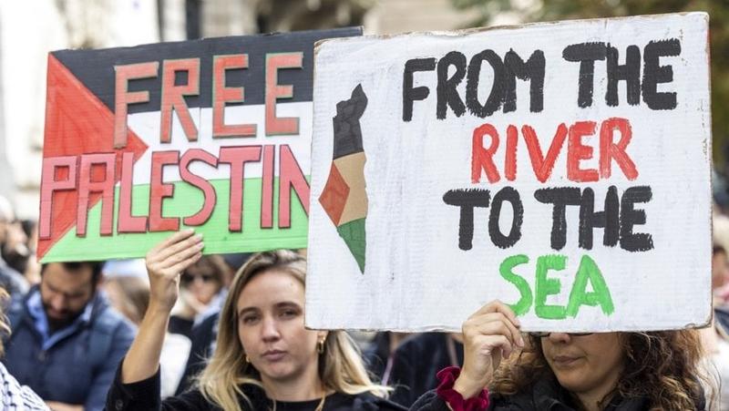 Propalestinski protest izazvao tuču na sceni u Kraljevskoj operi u Londonu