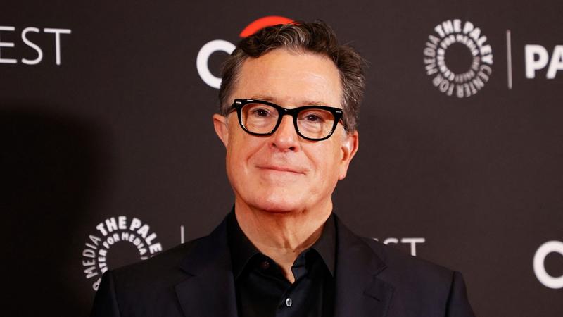 La cacciata di Stephen Colbert e la crisi dei «Late Show» (che in Italia ci sogniamo)