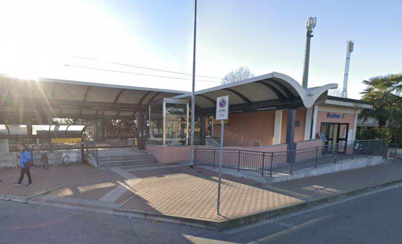 San Francisco teacher stabbed while riding train in Italy