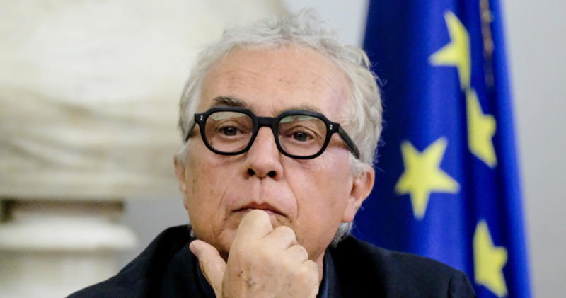 Solo in privato la sinistra dice la verità sui migranti
