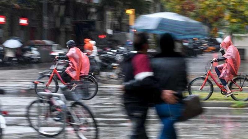 La llegada de masas de aire fresco anticipa una semana de lluvias y temperaturas moderadas