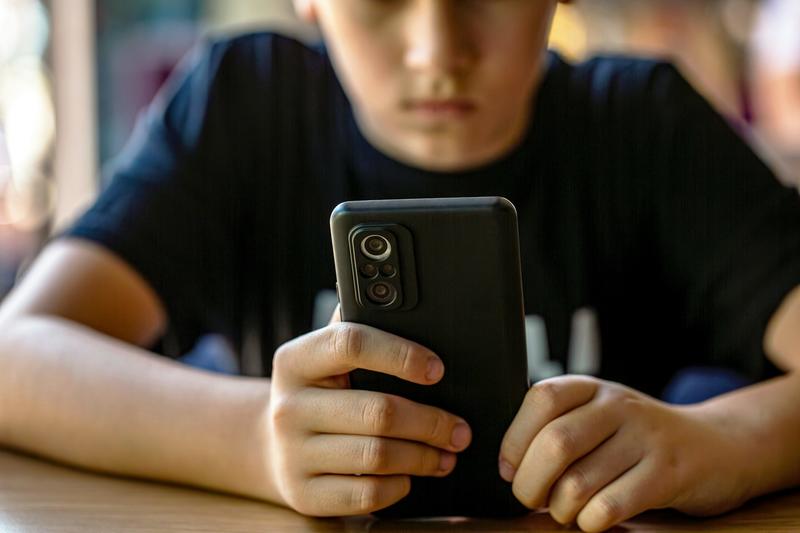 Teenagers aren’t good at spotting misinformation online – research suggests why