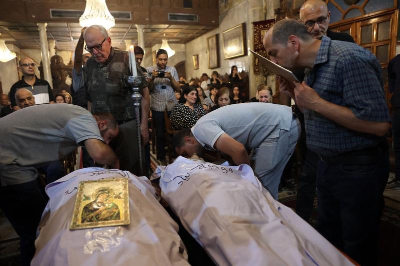 Causing strategic, moral harm, Netanyahu lets others dictate Israel’s ties with Christians