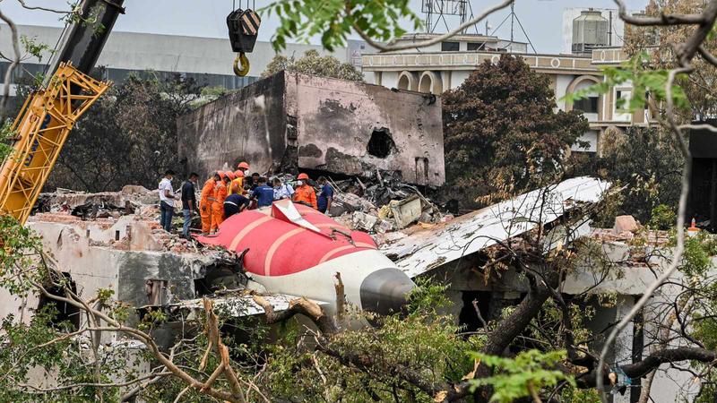 A former Pilot on Air India crash report: Foreign media are misleading the public. Wait for the final report