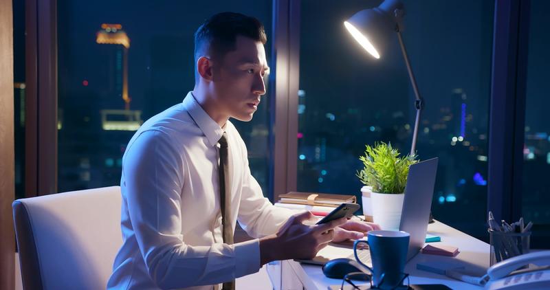 New study finds the gender earnings gap could be halved if we reined in the long hours often worked by men
