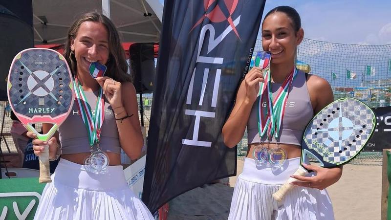 Beach tennis. Minguzzi e Antonellini regine a Viareggio. Titolo nazionale in singolo e doppio misto
