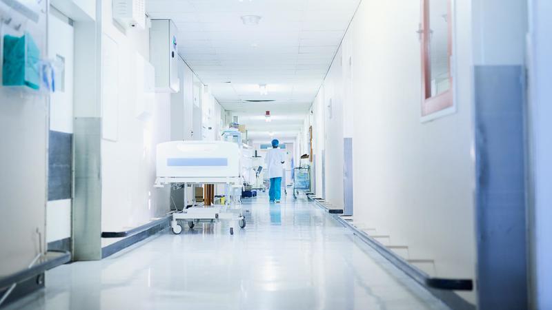 Tumore recidivo, diagnosi tardiva: donna muore. Indagati 5 medici