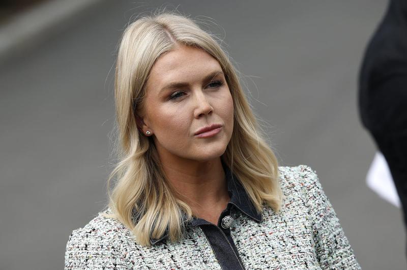Trump Press Sec Throws FBI Under Bus amid Brutal Epstein Poll Fallout
