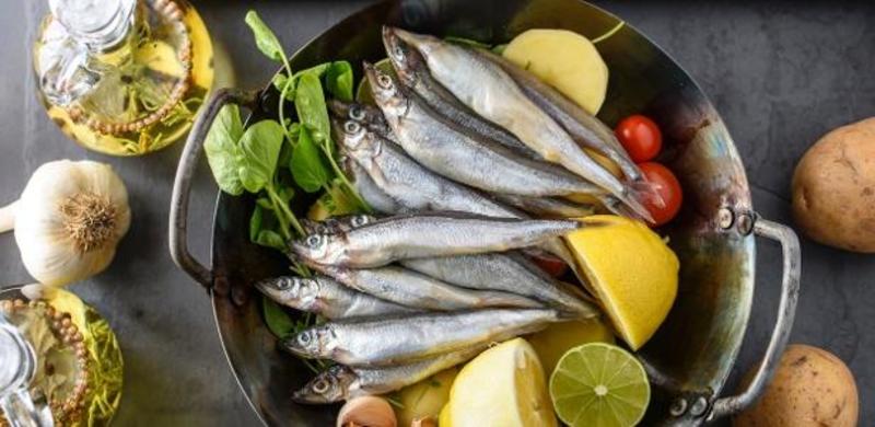 Quais alimentos e nutrientes ajudam a amenizar os sintomas da menopausa