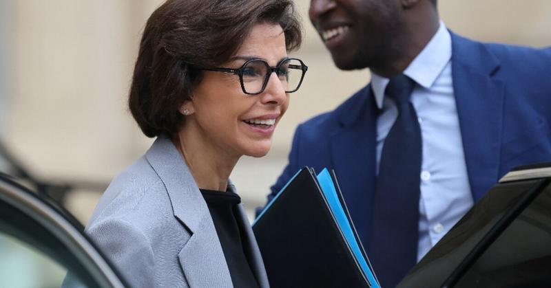 France's culture minister to be tried on corruption charges