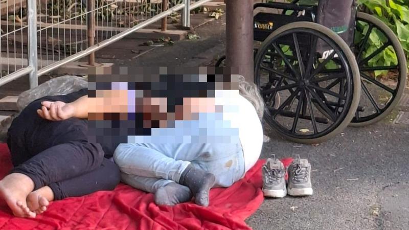 Risse, spaccio di droga e minacce. A due passi dal centro scoppia la protesta: “Siamo esausti, non ce la facciamo più”