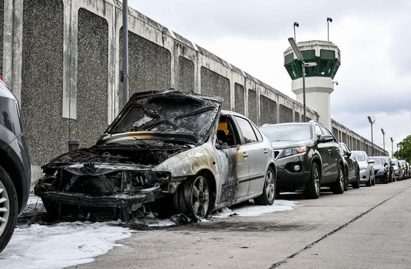 Autobrände vor Berlins Knästen: Der Auftrag kam aus der Gefängniszelle