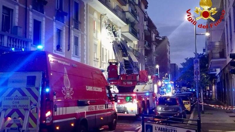L'ombra dell'omicidio nell'incendio di Sesto: 20enne morto carbonizzato, l'ipotesi dell'innesco nella stanza /