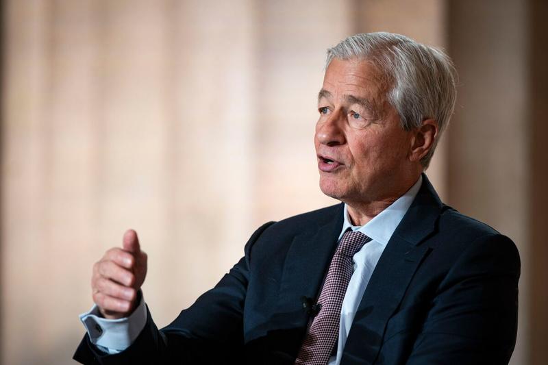 Dimon’s Success Creates Headaches for JPMorgan