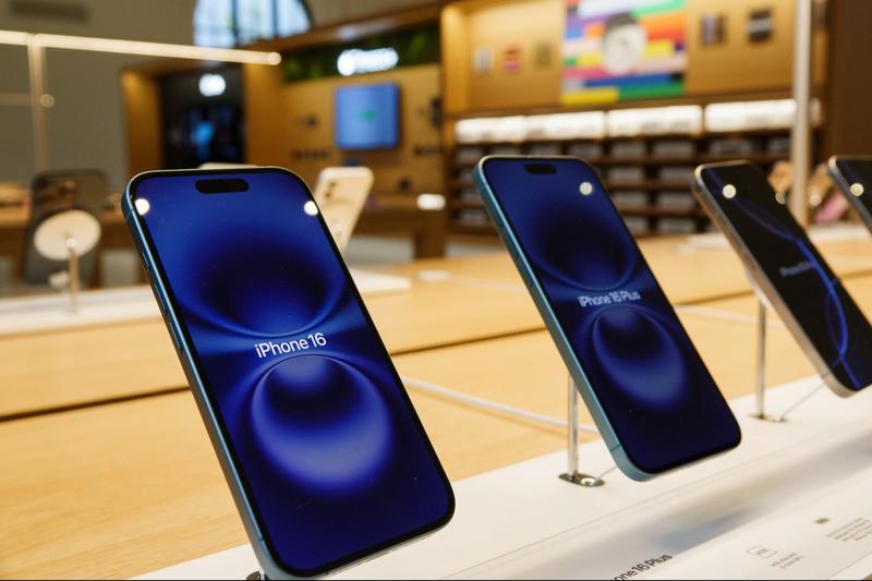 Apple Is Finally Offering AppleCare Coverage for Multiple Devices on One Plan. Here's How It Works.