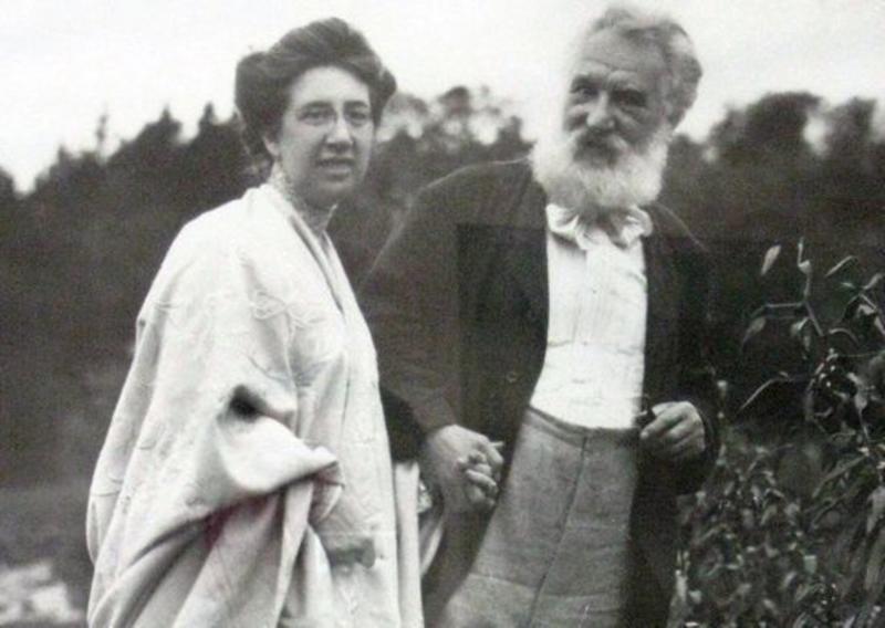Bell Letters: Mabel worries about accusations against father