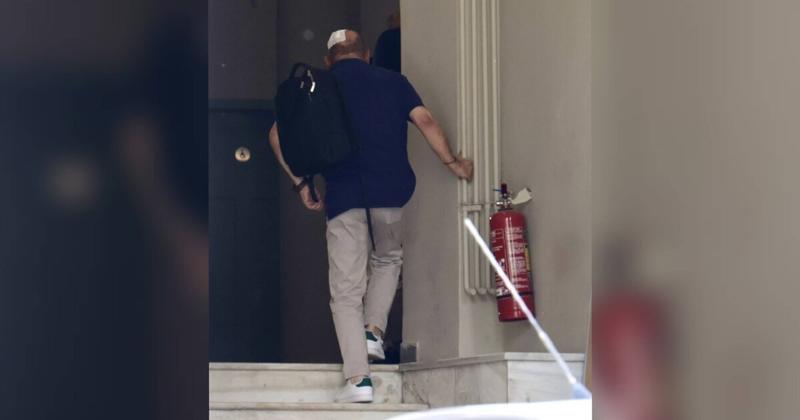 Ο καυγάς στην Τροχαία 
