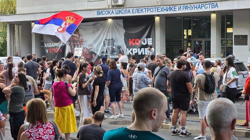 Studenti VIŠER-a: Kolege osam dana bez ličnih dokumenata, pozivamo Akademiju na dijalog