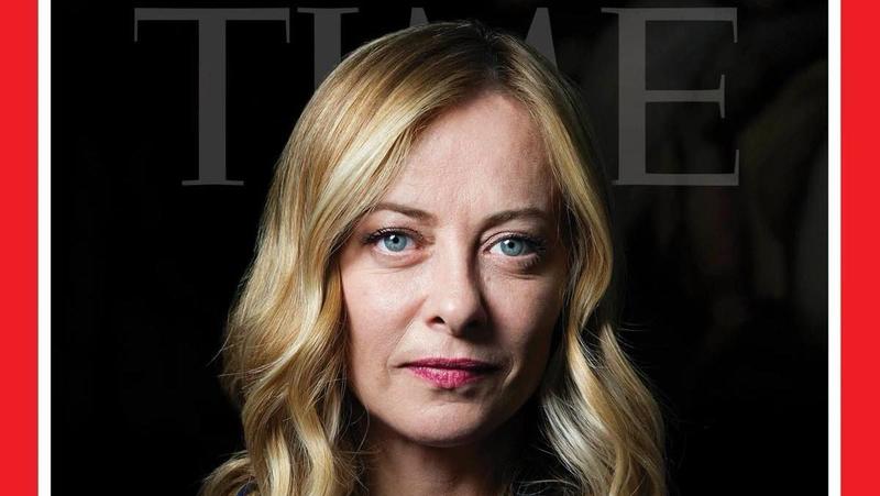 Giorgia Meloni sulla copertina del Time. “Una delle figure più interessanti in Europa”. Anche il magazine Le Point loda l’Italia
