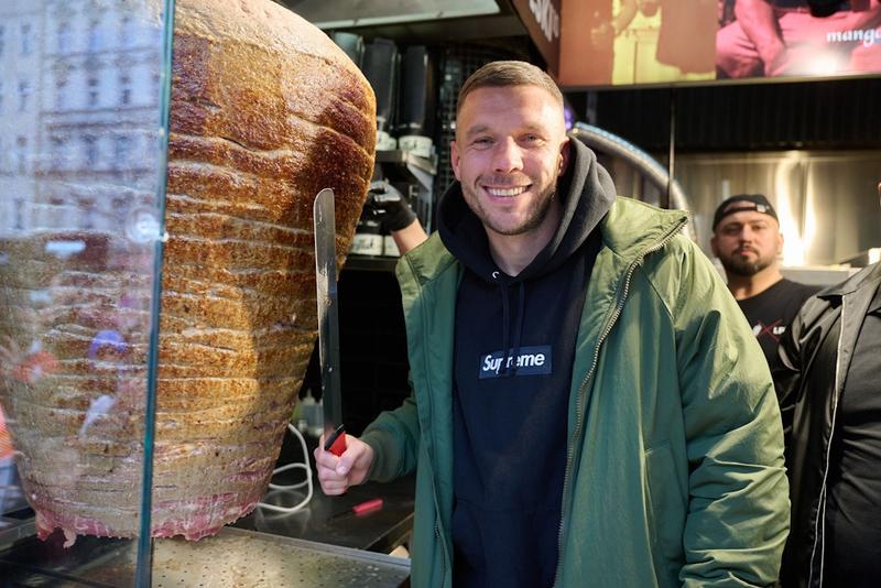 Poldi-Döner: Was ist aus Podolskis Imbisskette in Berlin geworden?
