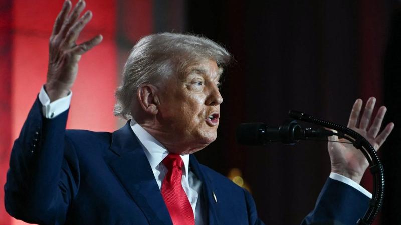 The walls are closing in on Trump as Murdoch refuses to be cowed