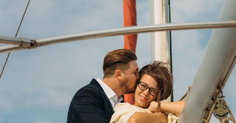 Do Couples Get Along Better on Weekends?