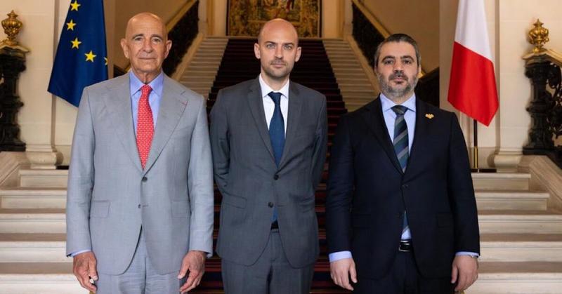 US envoy, Syria FM meet in Paris, seek Kurdish integration deal