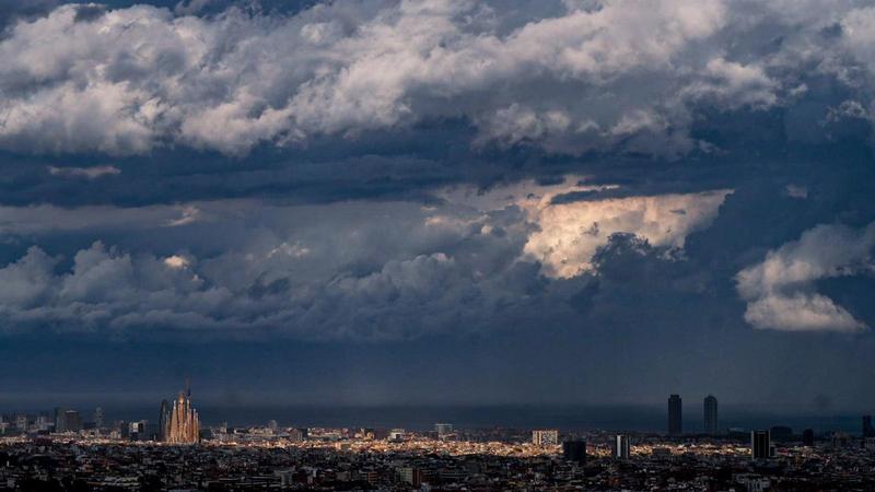 Granizo, lluvia y vendaval: Barcelona, Maresme y Vallès en aviso rojo por tormenta en las próximas horas
